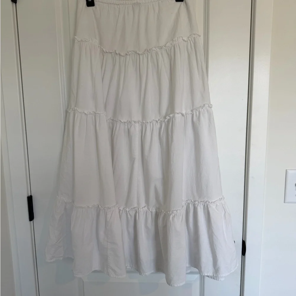 Wild Fable White Tiered Flowey Maxi Skirt Small - Picture 4 of 4